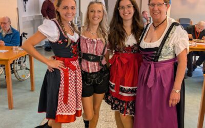Oktoberfest 2025: O’zapft is im Seniorenzentrum!