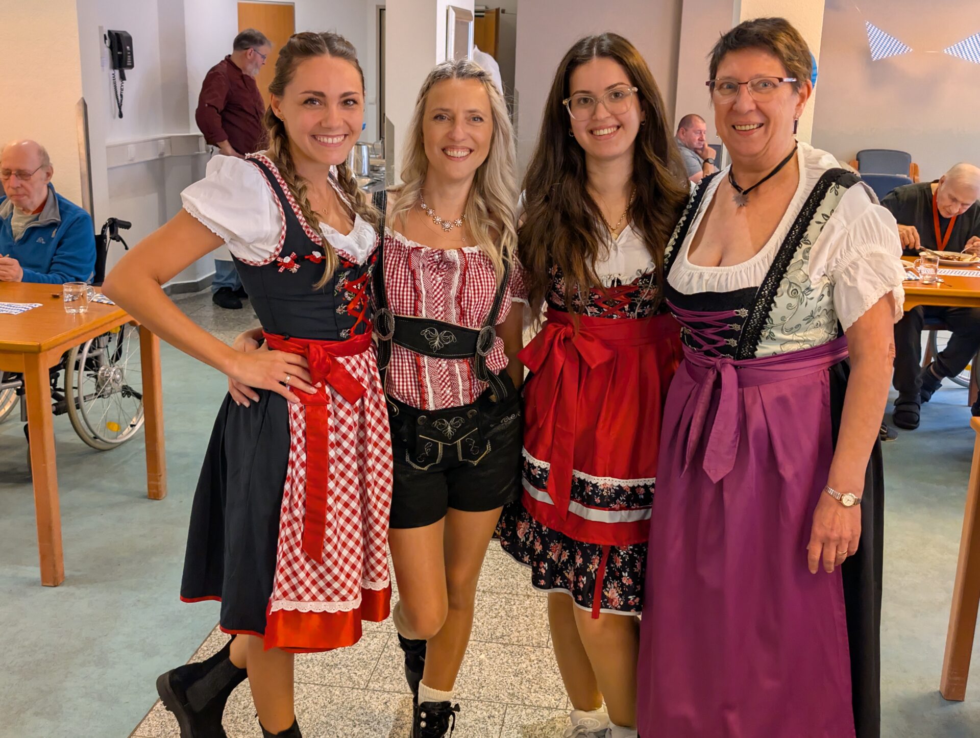 Oktoberfest 2025 im DSK Seniorenzentrum Ludwigshafen Oktoberfest 2025 im DSK Seniorenzentrum Ludwigshafen