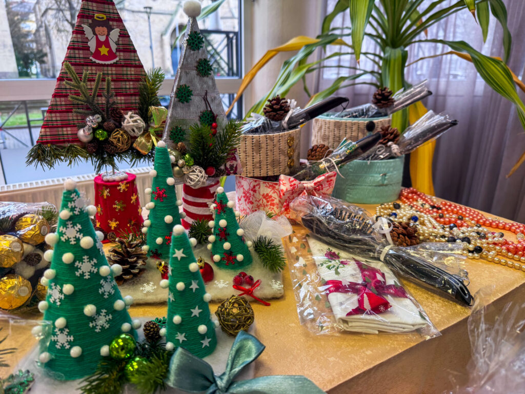 Nikolausbesuch und Weihnachtsmarkt | DSK Seniorenzentrum Ludwigshafen