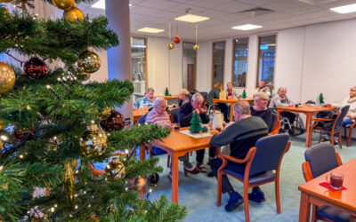Nikolausbesuch und Weihnachtsmarkt: Kleine Gaben, große Freude